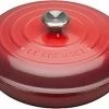 Le Creuset Braadpan Campagnard - Ø30 CM - Gietijzer - Kersenrood 2 Le Creuset Braadpan Campagnard - Ø30 CM - Gietijzer - Kersenrood -WMF Shop 550x297 4