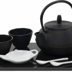 Sakura Tea Imperial Kitchen Theepot Gietijzer 0.8L Streep -WMF Shop 550x305 1