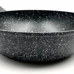 Blackstone Sterk Home - Wokpan 28cm In Steen-look, Gegoten Aluminium, Anti-Aanbaklaag, Geschikt Voor Alle Warmtebronnen, Ook Inductie -WMF Shop 550x338 1