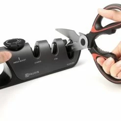 Paudin Verstelbare 3-voudige Messenslijper - Wolfraam En Keramische Slijpsteentjes - Slijper Voor Dubbel- En Enkelzijdig Geslepen Messen -WMF Shop 550x358 2