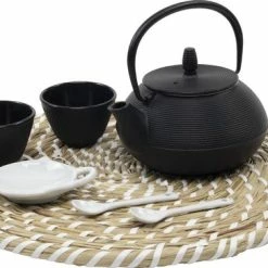 Sakura Tea Imperial Kitchen Theepot Gietijzer 0.8L Streep -WMF Shop 550x364 1
