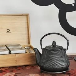 Bredemeijer - Theepot Wuhan 1,0L Gietijzer Zwart -WMF Shop 550x366 10