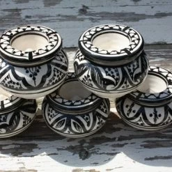 Cadeaubazaar.nl Asbak Zwart / Wit H 10 Cm Ø 15 Cm 12 Cadeaubazaar.nl Asbak Zwart / Wit H 10 Cm Ø 15 Cm -WMF Shop 550x366 46