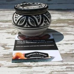 Cadeaubazaar.nl Asbak Zwart / Wit H 10 Cm Ø 15 Cm 13 Cadeaubazaar.nl Asbak Zwart / Wit H 10 Cm Ø 15 Cm -WMF Shop 550x366 47