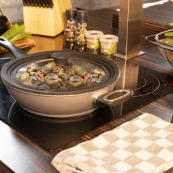 Alpina Kitchen & Home Universele Glazen Deksel Met Siliconen Rand - Voor Pannen Van Ø16 Cm Tot 20 Cm -WMF Shop 550x366 78