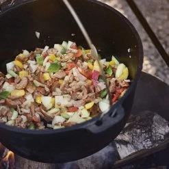 Dutch Oven 9Qt - 7,6 Liter - The Windmill - 3-delig - Gietijzer Braadpan - Zwart -WMF Shop 550x366 85