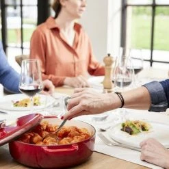 Sabatier Lion Sabatier Eterno - Gietijzeren Hapjespan Met Deksel 25cm 8 Sabatier Lion Sabatier Eterno - Gietijzeren Hapjespan Met Deksel 25cm -WMF Shop 550x366 94