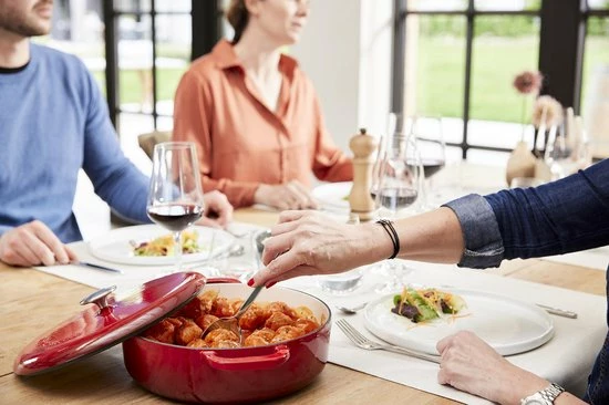 Sabatier Lion Sabatier Eterno - Gietijzeren Hapjespan Met Deksel 25cm 5 Sabatier Lion Sabatier Eterno - Gietijzeren Hapjespan Met Deksel 25cm - Afbeelding 3