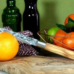 Forged Olive Universeel Keukenmes 13cm - Olijfhout - In Houten Giftbox -WMF Shop 550x397 4
