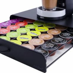 Zindoo Capsulehouder Met Lade - Metaal - Zwart - 36 Cups - Dolce Gusto Capsules - Capsule Houder - Koffie Cups - Keuken - Zwarte Koffiecapsulehouder - Keuken Organiseren - Metaal -WMF Shop 550x419 2