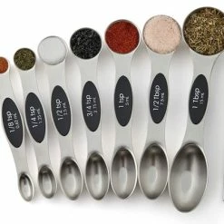 Dappermann | Luxe Magnetische Maatlepel Set Van 8 - Measuring Cups And Spoons - Maatschep RVS - Vast & Vloeibaar -WMF Shop 550x419 3
