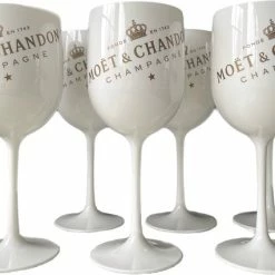 Moët & Chandon Giftset - Ice Imperial Ice Bucket, Small Bucket Met Ice Scoop, 6 Glazen, Handdoek - Luxe Wijnkoeler / IJsemmer En Champagneglas 6x - Strandhanddoek -WMF Shop 550x426 2