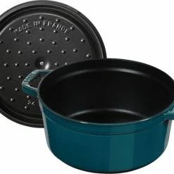Staub 'La Mer' New Classic Braadpan - 26 CM - Blauw 12 Staub 'La Mer' New Classic Braadpan - 26 CM - Blauw -WMF Shop 550x436 2