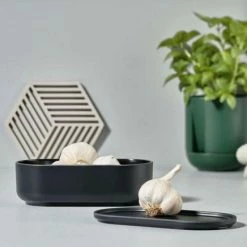 Zone Denmark Hexagon Onderzetter - Zwart 8 Zone Denmark Hexagon Onderzetter - Zwart -WMF Shop 550x436 5