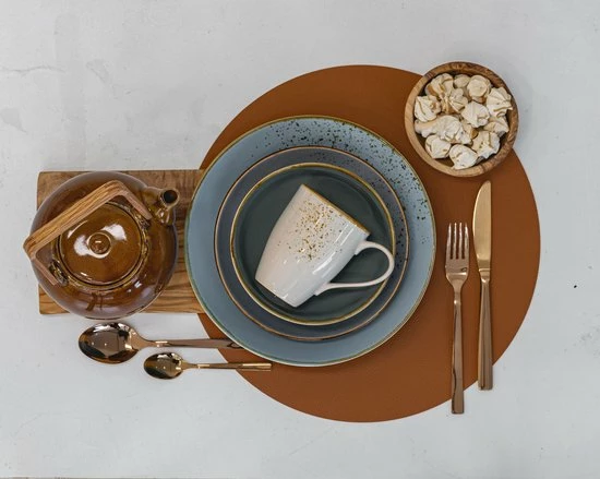 Jay Hill Placemats Leer - Cognac / Zwart - Dubbelzijdig - ø 38 Cm - 6 Stuks 5 Jay Hill Placemats Leer - Cognac / Zwart - Dubbelzijdig - ø 38 Cm - 6 Stuks - Afbeelding 3