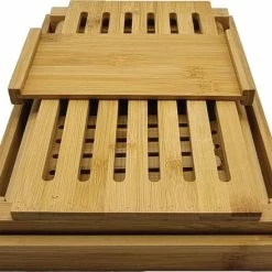 Stelleriana Broodsnijder Of Broodsnijmachine Van Bamboo Hout Als Hulpmiddel Bij Het Snijden Van Vers Zelf Gebakken Brood En Broodbakken. Bevat Een Broodplank/Snijplank Met Kruimelbak/Kruimelvanger. -WMF Shop 550x440 4