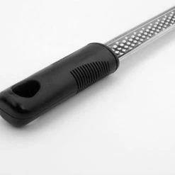 Merkloos Keuken Rasp Met 2 Snijkanten - Handrasp - Koken - Keukengerei - Able & Borret 9 Merkloos Keuken Rasp Met 2 Snijkanten - Handrasp - Koken - Keukengerei - Able & Borret -WMF Shop 550x495 3