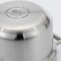 BK-Q-Linair Master Glass Casserole 18 Cm -WMF Shop 550x509 3