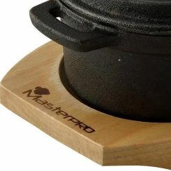 Bergner Masterpro - Mini Stoofpan - Met Serveerplank - Gietijzer -WMF Shop 550x539 2