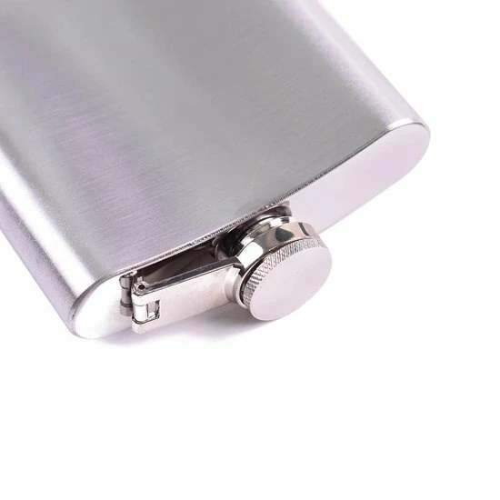 LOUZIR Premium RVS Heupfles Met Schroefdop - 200 Ml - 12x9cm 5 LOUZIR Premium RVS Heupfles Met Schroefdop - 200 Ml - 12x9cm - Afbeelding 3