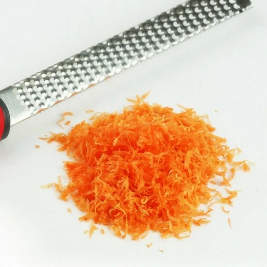 Merkloos Keuken Rasp Met 2 Snijkanten - Handrasp - Koken - Keukengerei - Able & Borret 5 Merkloos Keuken Rasp Met 2 Snijkanten - Handrasp - Koken - Keukengerei - Able & Borret - Afbeelding 3