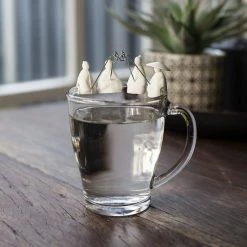 Kikkerland Theetip - Theezakje Houder - Fishermen Design -WMF Shop 550x550 460