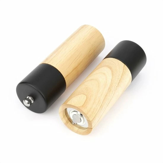 Homeon Peper En Zoutmolen Set - Pepermolen En Zoutmolen - 2 Stuks - Rubberhout - Kleur: Hout/zwart 4 Homeon Peper En Zoutmolen Set - Pepermolen En Zoutmolen - 2 Stuks - Rubberhout - Kleur: Hout/zwart - Afbeelding 2