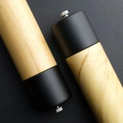 Homeon Peper En Zoutmolen Set - Pepermolen En Zoutmolen - 2 Stuks - Rubberhout - Kleur: Hout/zwart 15 Homeon Peper En Zoutmolen Set - Pepermolen En Zoutmolen - 2 Stuks - Rubberhout - Kleur: Hout/zwart -WMF Shop 550x550 579