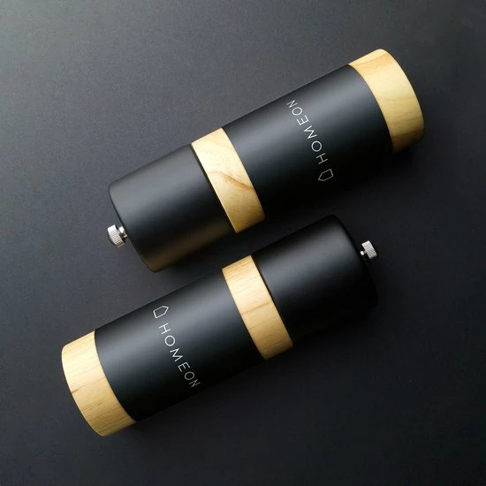 Homeon Peper En Zoutmolen Set - Pepermolen En Zoutmolen - 2 Stuks - Rubberhout - Kleur: Hout/zwart 10 Homeon Peper En Zoutmolen Set - Pepermolen En Zoutmolen - 2 Stuks - Rubberhout - Kleur: Hout/zwart - Afbeelding 8