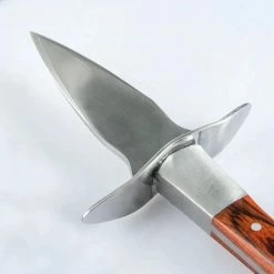 Oestermes Set Met Snijbestendige Handschoenen - Veilig Oesters Openen - Snijwerende Handschoenen - Keuken Accessoires - Bruin | Lobster Family 18 Oestermes Set Met Snijbestendige Handschoenen - Veilig Oesters Openen - Snijwerende Handschoenen - Keuken Accessoires - Bruin | Lobster Family -WMF Shop 550x550 703