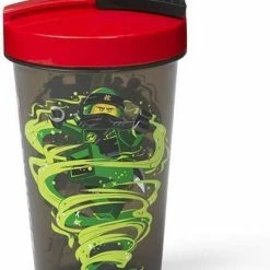 LEGO Ninjago Drinkbeker 500 Ml - Met Rietje - Zwart 13 LEGO Ninjago Drinkbeker 500 Ml - Met Rietje - Zwart -WMF Shop 550x705 1